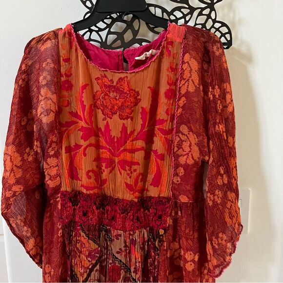 Soft Surroundings Cavatina Smocked Crinkle Chiffon Midi Dress in Red Multi NWOT - Picture 2 of 15
